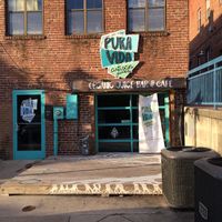 outside at Pura Vida in Chattanooga