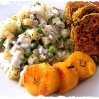 Croquetas de Lenteja con papas y yogurt at Sat Nam in Antigua