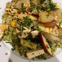 Kartoffeln und Hummus at Sat Nam in Antigua