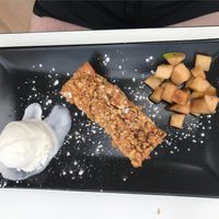 Apple Cinnamon Crumble  at V-Thos in Javea
