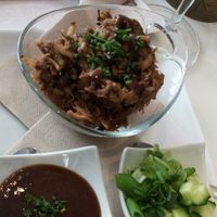 Chinese "duck" with sauce, cucumber and tortilla at V-Thos in Javea