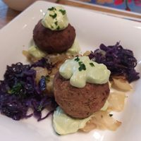 Polpette di salmone at Essenza in Grosseto