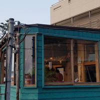 restaurant exterior at AT MARE in Zushi