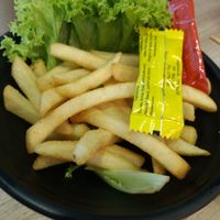 Fries at Greendot - Vivocity in Central Singapore