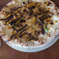 Philly cheesesteak pizza at Harmonium in Edinburgh