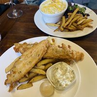 Macaroni cheese and banana blossom fish & chips at Harmonium in Edinburgh