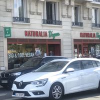 Outside at Naturalia Vegan - Merlin in Paris