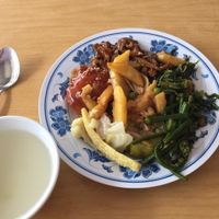 mixed meal and clear soup at Zhun San Yen Vegetarian in Kuching