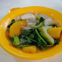 Yong tau foo soup with meehoon at Vegan Paradise - Bedok North in East Singapore