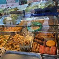 Veg rice and noodles   at Healthy Vegetarian 健康素食 in Central Singapore