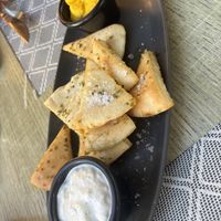 Pitta with hummus (aioli is not vegan)  at Noname Restaurant in Mallorca