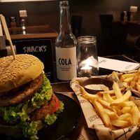 Bisher leckerste vegane Burger außer Haus. at The Dutch Weed Burger - Food Truck in Amsterdam