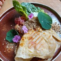 Gegrilde naan at Gember in Horst