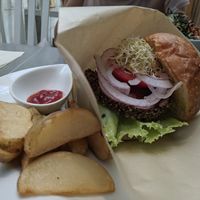 Vegan quinoa burger and wedges, 1300. at Natudeco in Kamakura
