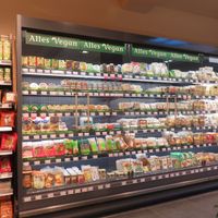 Alles Vegan !  at denn's Biomarkt - Margaretenstr 21 in Vienna