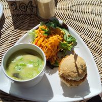 Logica Trio 💚 at Logica Cafe Restaurant in Leiden