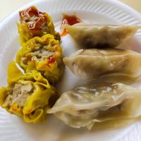Siew mai and dumplings at Mahaprajna Snack Cafe 妙缘佛餐阁 in Central Singapore