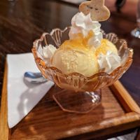  at Liutaio Music Cafe & Shop in Cambridge