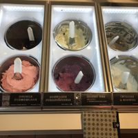 The flavors 1 at Die Kleine Eismanufaktur in Nuremberg