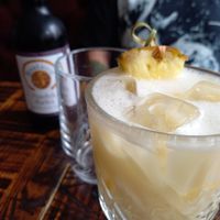 Beer and mocktail at The Tipsy Vegan in Cambridge