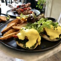 Tofu bénédictine at LOV - Montagne in Montreal