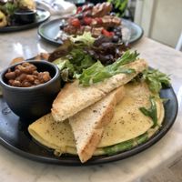 Le Classique at LOV - Montagne in Montreal