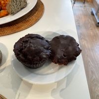 Desserts muffin et cookie  at The Sacred in Zurich