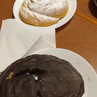 Ensaïmada y Palmera veganas at Santa Clara Bakery  in Barcelona
