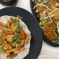 Yam kai seab d’heura + tofu tod at Prick Thai in Cambrils