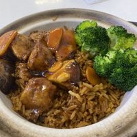 Claypot G’ken rice  at SHU Vegetarian 蔬方斋 - Ang Mo Kio  in Northeast Singapore