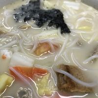 Sliced Fish Noodles at SHU Vegetarian 蔬方斋 - Ang Mo Kio  in Northeast Singapore