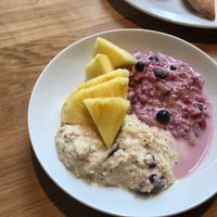 tibits bankside bircher müsli and porridge (vegan) at Tibits in South East London