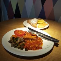 Savoury vegan breakfast options from the food boat at Tibits in South East London