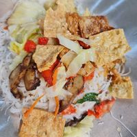 White mee hoon  ~ 9/4/23 at Xiang Mei Vegetarian in East Singapore