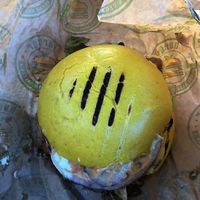 Meilleur burger vegan que j’ai jamais goûté !  at Vburger Camden in North West London