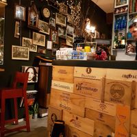 Bar at La Vie En Rose in Trento