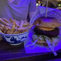 Burger with chili (the last one in menu) at Göteburgare Vegan in Gothenburg