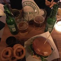 en göteburgare ocj lökringar at Göteburgare Vegan in Gothenburg