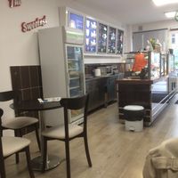 Few tables at Cigköftem - Van Swindenstraat in Amsterdam