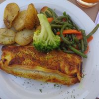 Folhado vegetariano at Xisko in Guimaraes