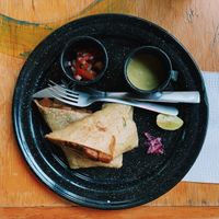 Potato wrap with salsas at Sahi Feed in Colima