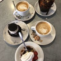 Oreo cupcake, chocolate chip muffin, soy cappuccino and the vegan pot.  at Coccodi il Dolce e il Salato in Cagliari