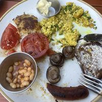 Full vegan English breakfast   at Greasy Spoon - Hagagatan in Stockholm