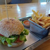 Spicy jackfruit burger at Hua Hin Vegan Cafe and Wine in Hua Hin