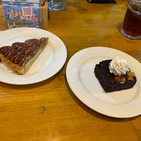 Pecan Pie and Brownie at Falafel Brothers - Minato in Tokyo