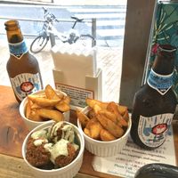 falafel ball with chips at Falafel Brothers - Minato in Tokyo