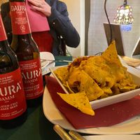 Nachos et bières sans gluten !!! at Chef Momo in Cartagena