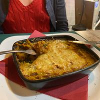 Lasagnes délicieuses mais un peu salées et legumes disparus dans la sauce. at Chef Momo in Cartagena