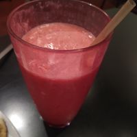 Bebida de fresa y plátano, muy rico at Santo Cafe in Guanajuato