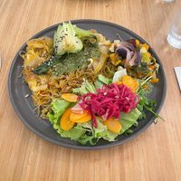 Daily special of 29.06.2021 (sweet potatoe spaghetti with almond milk and chickpea flour, pesto, mix of vegetable, salad) at MU-Food in Geneva